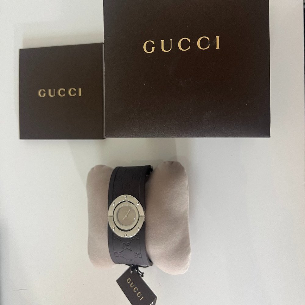 Gucci Watch - Picture 2 of 7